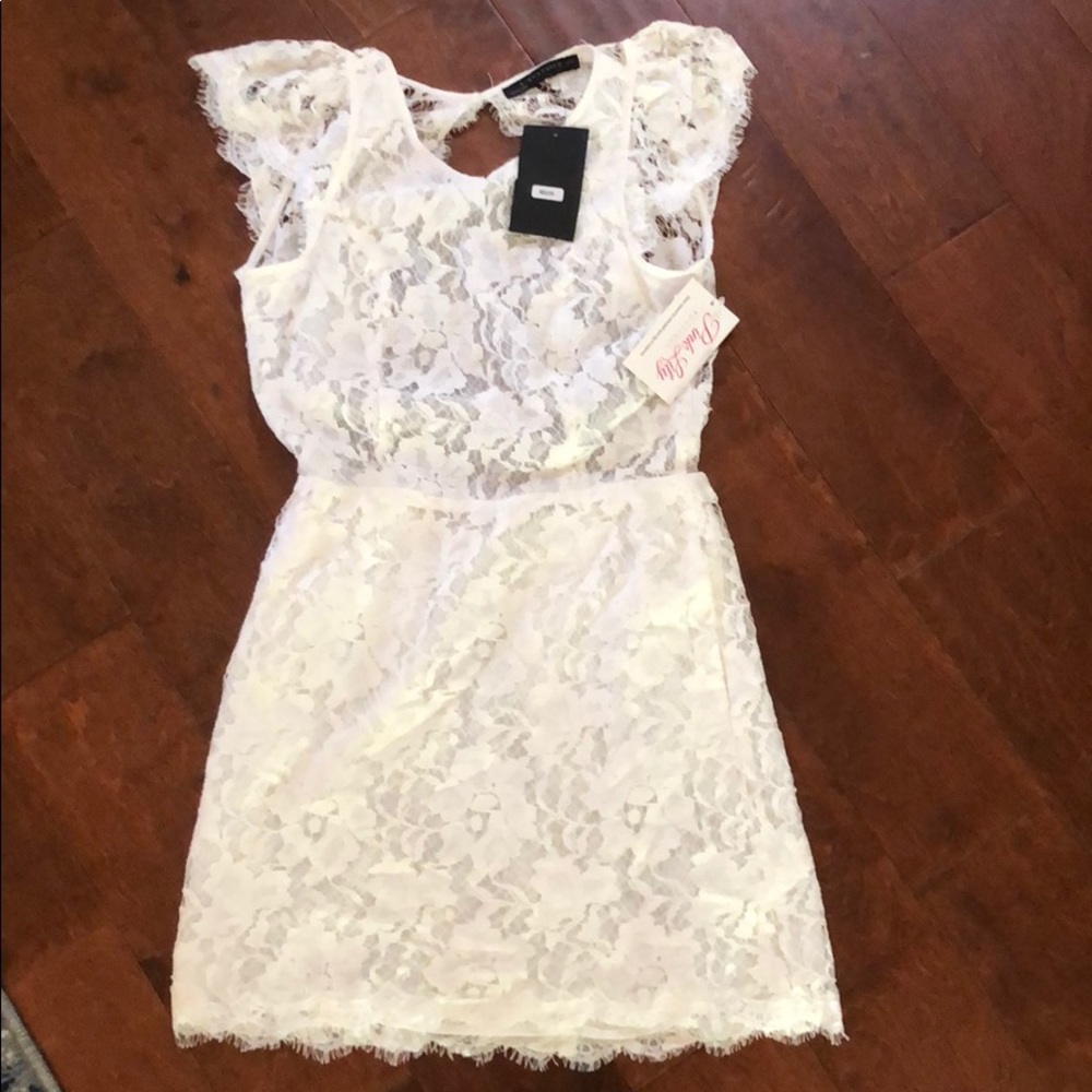 White lace dress